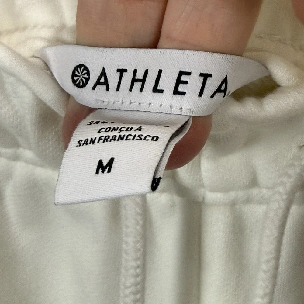 Athleta Women's Heavyweight Mid Rise Terry Bermuda Short Medium White NWT